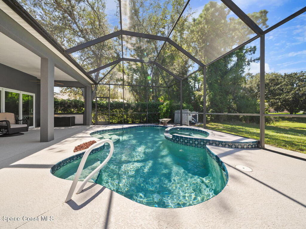 867 Villa Drive, Melbourne, FL 32940