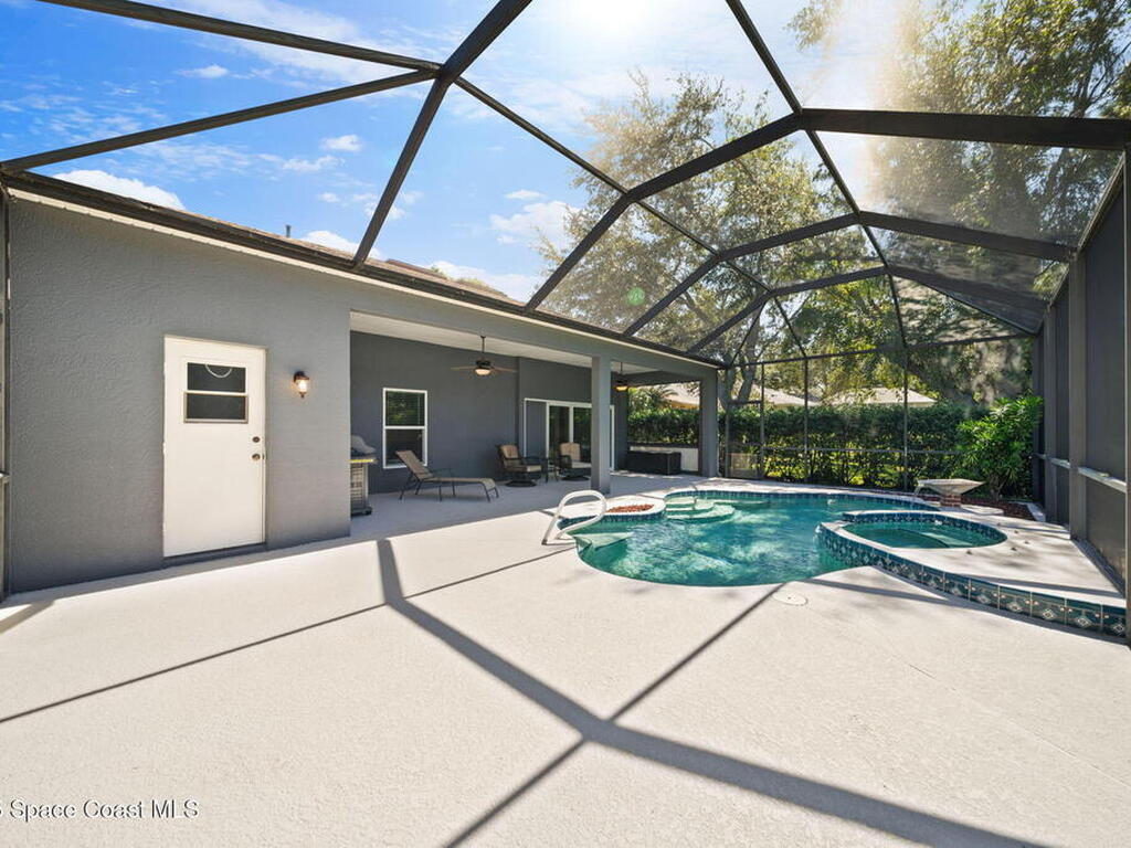 867 Villa Drive, Melbourne, FL 32940