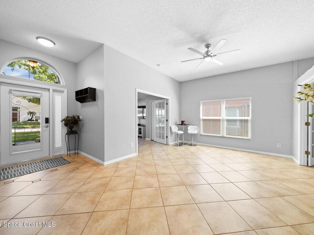 867 Villa Drive, Melbourne, FL 32940