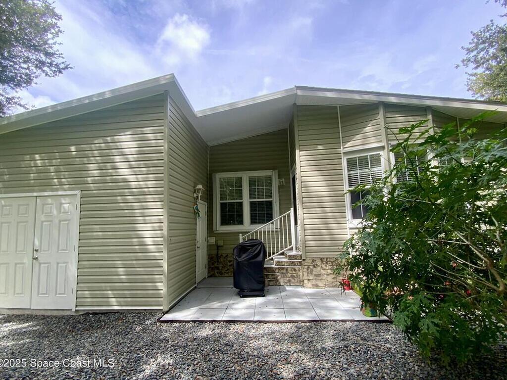 379 Holiday Park Boulevard, Palm Bay, FL 32907