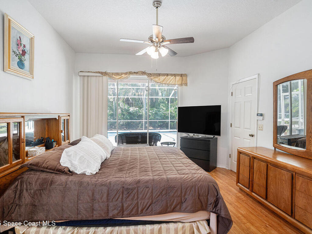 3817 Redwood Drive, Land O'Lakes, FL 34637