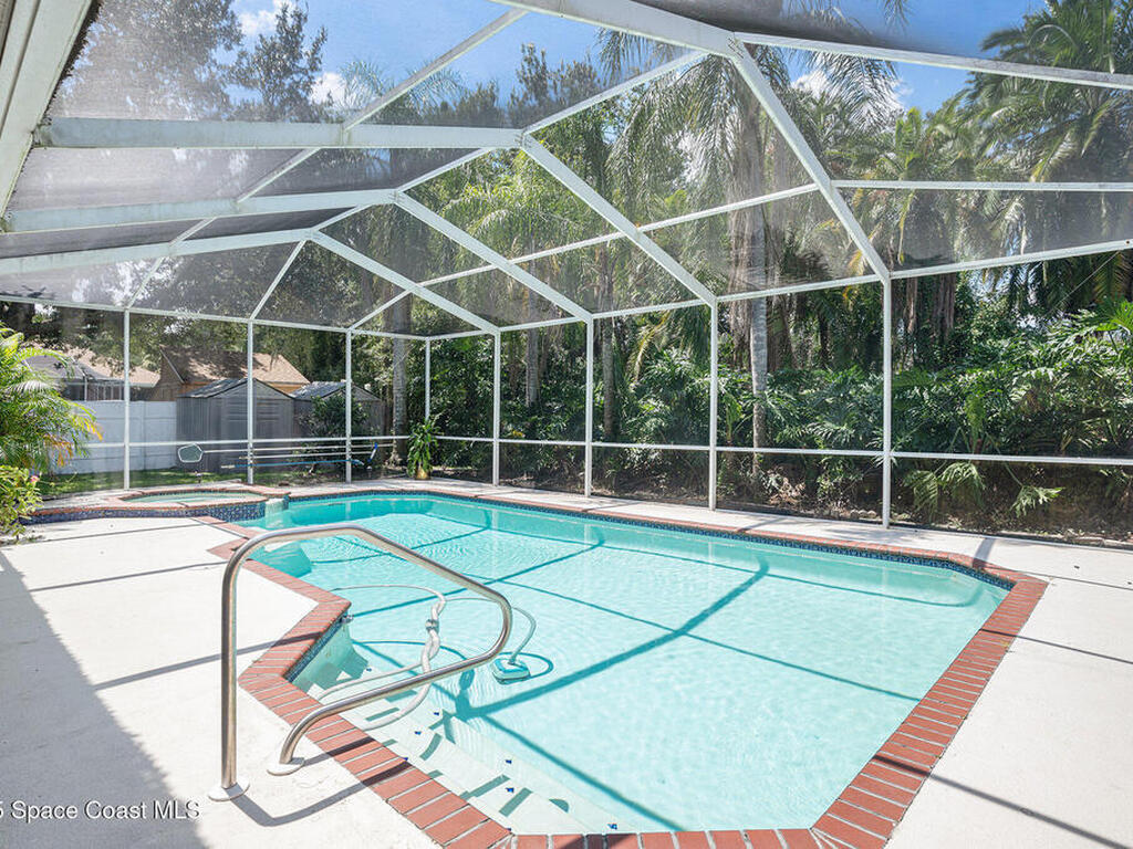 3817 Redwood Drive, Land O'Lakes, FL 34637