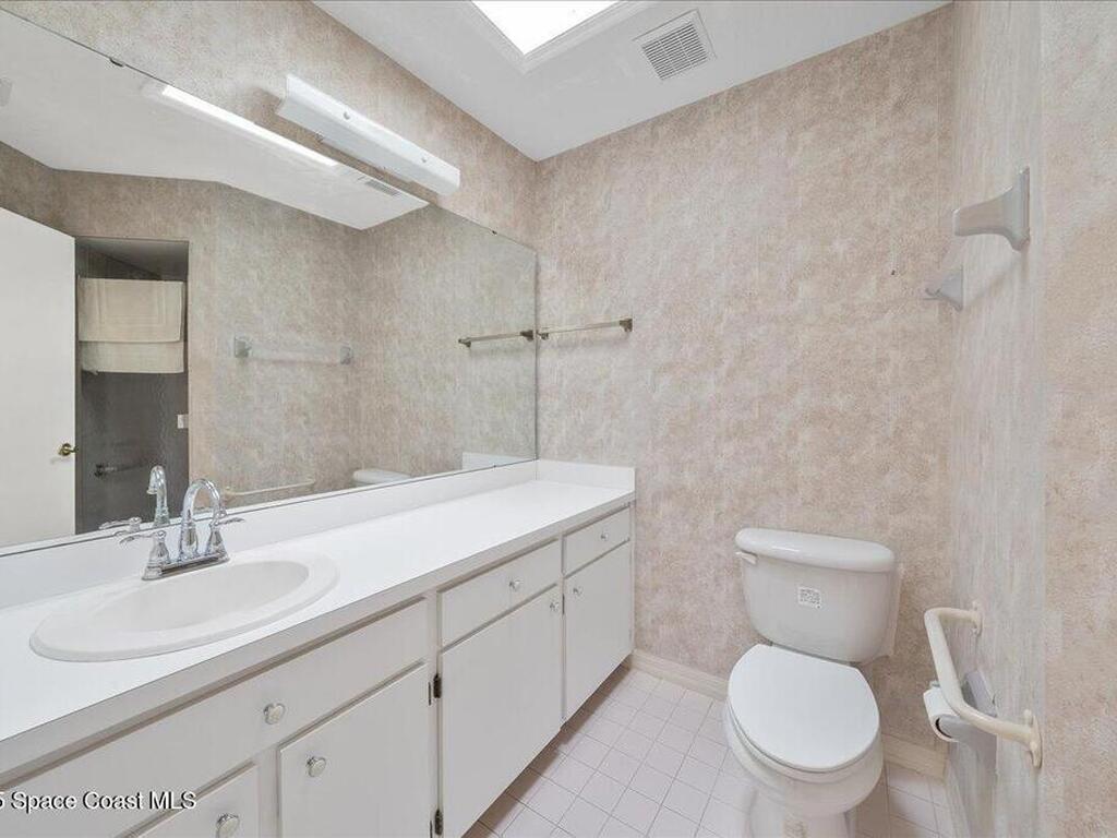 1022 Villa Drive, Suntree, FL 32940