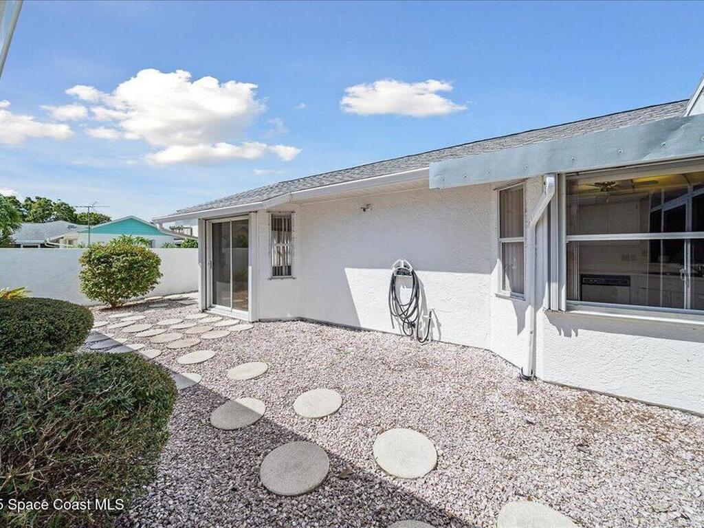 1022 Villa Drive, Suntree, FL 32940