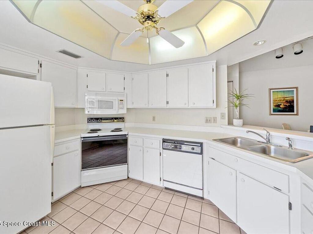 1022 Villa Drive, Suntree, FL 32940