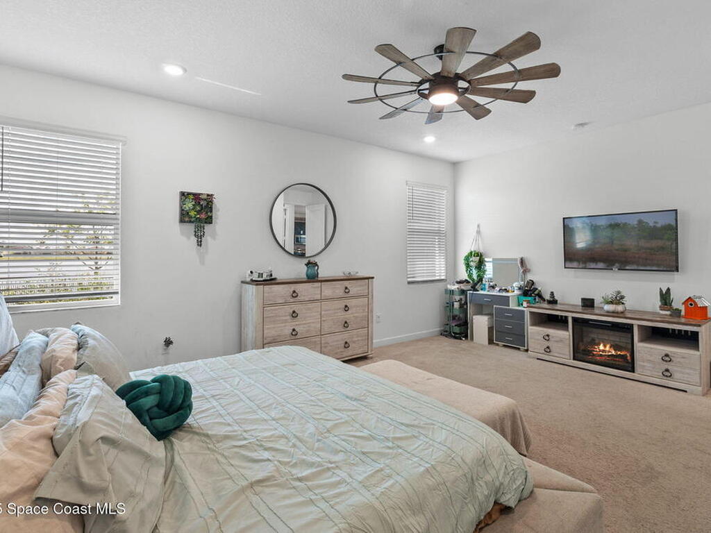 503 Veridian Circle, Palm Bay, FL 32907