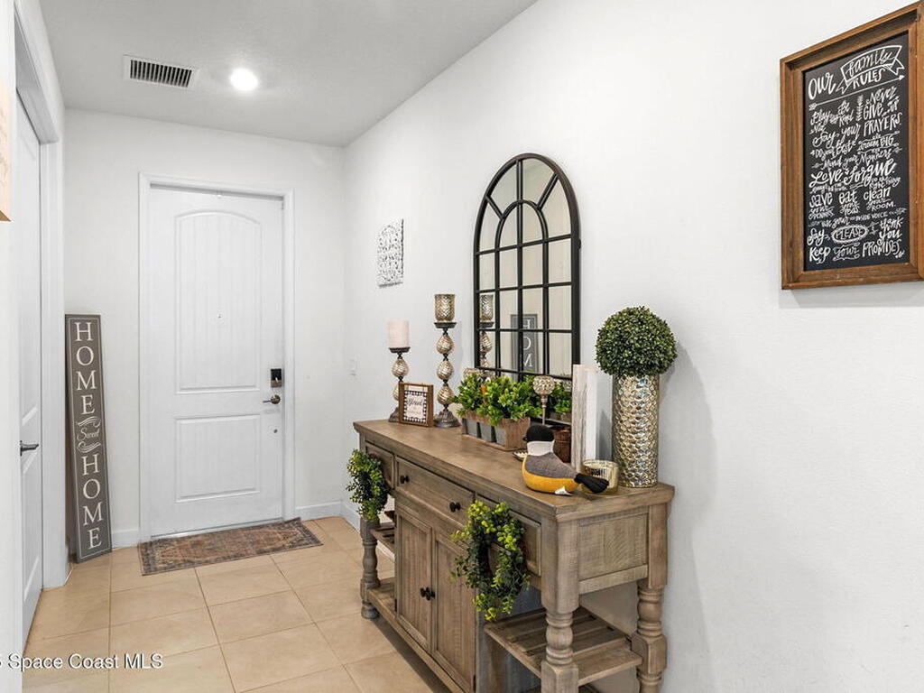 503 Veridian Circle, Palm Bay, FL 32907