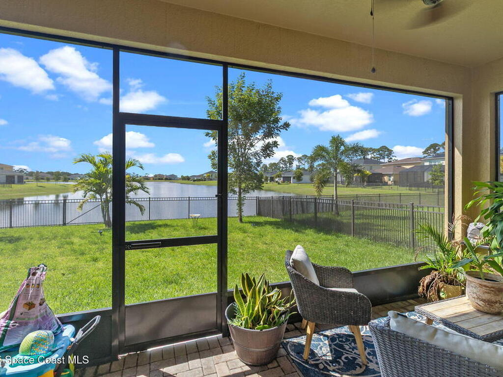 503 Veridian Circle, Palm Bay, FL 32907