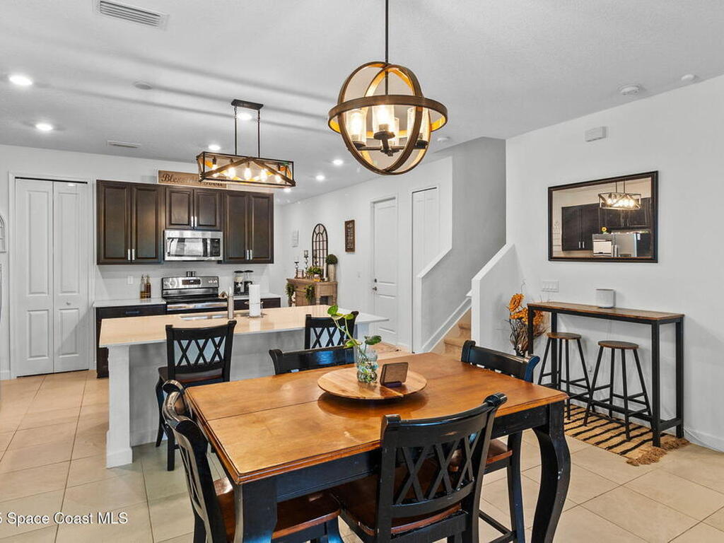 503 Veridian Circle, Palm Bay, FL 32907