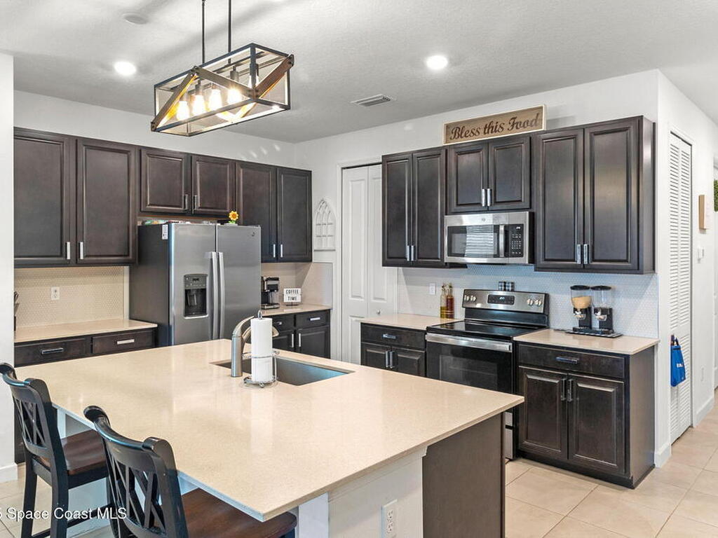 503 Veridian Circle, Palm Bay, FL 32907