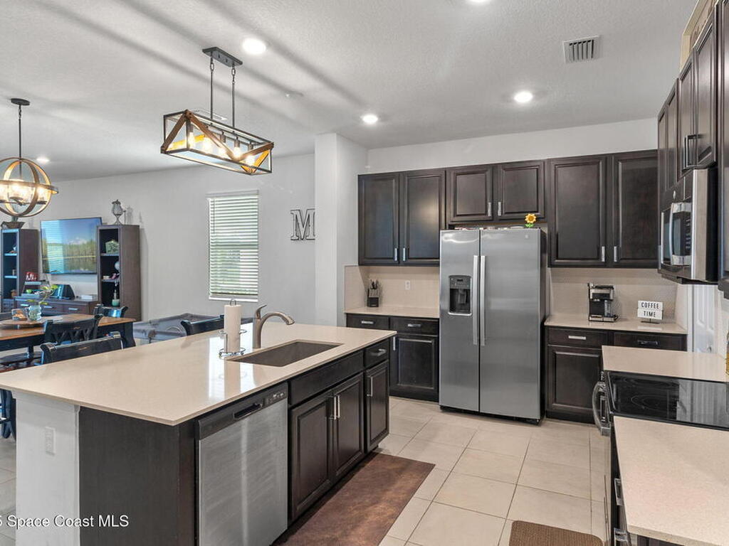 503 Veridian Circle, Palm Bay, FL 32907