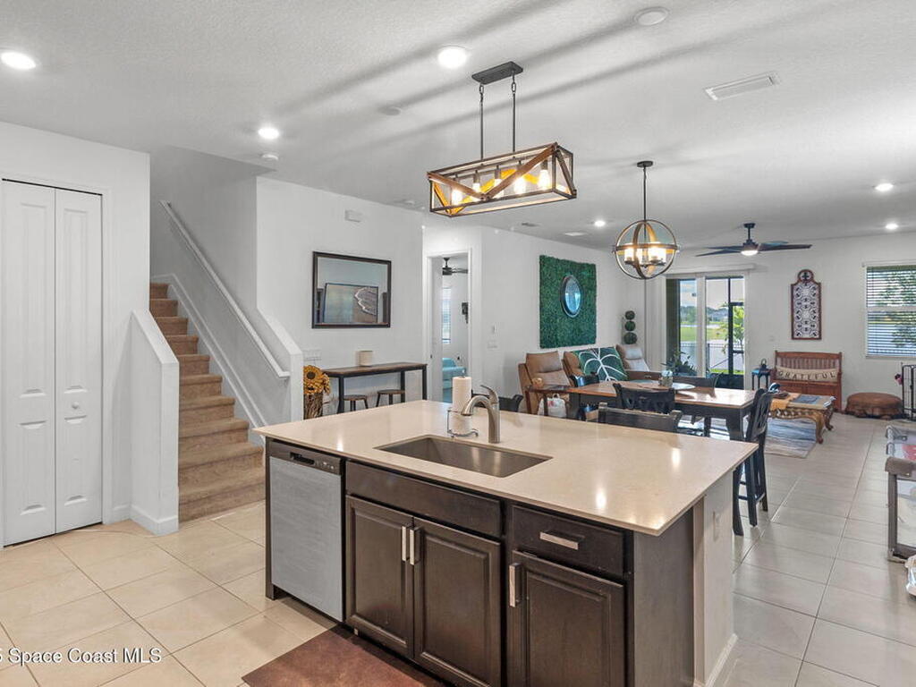 503 Veridian Circle, Palm Bay, FL 32907