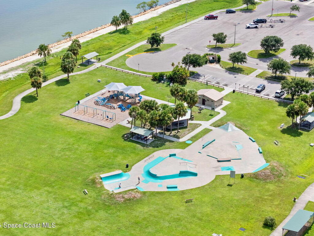 1539 Violet Avenue, Titusville, FL 32796