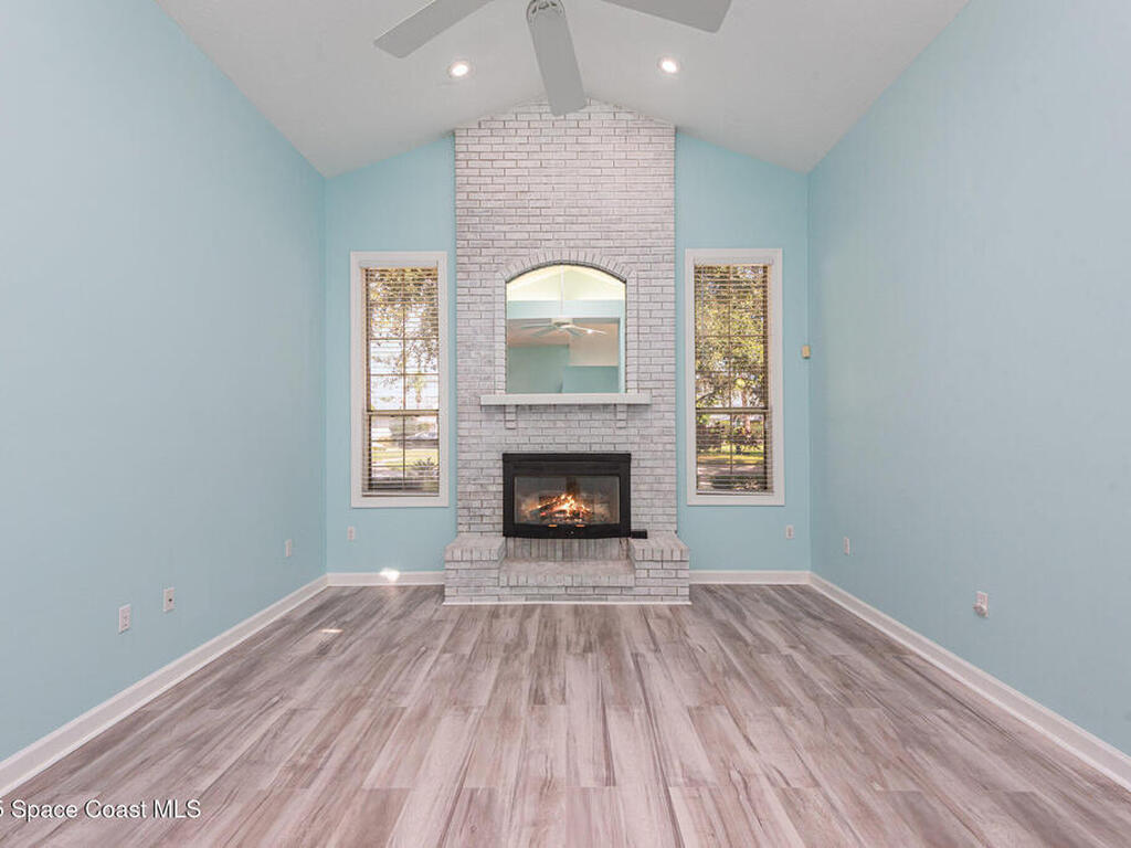 772 Lake Drive, Melbourne, FL 32940