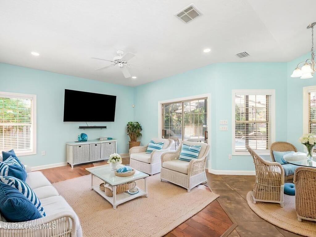 772 Lake Drive, Melbourne, FL 32940