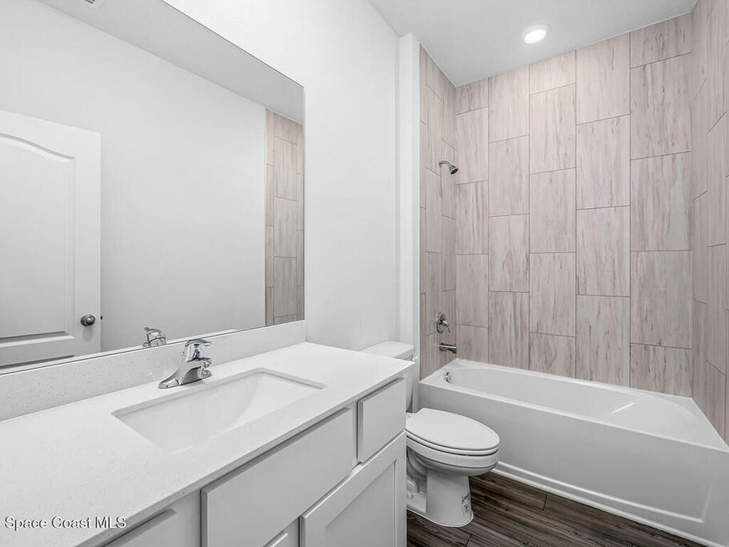 435 Olney Street, Palm Bay, FL 32908