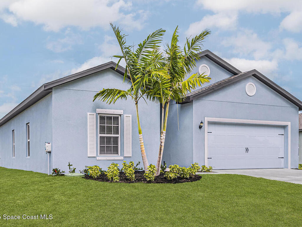 435 Olney Street, Palm Bay, FL 32908