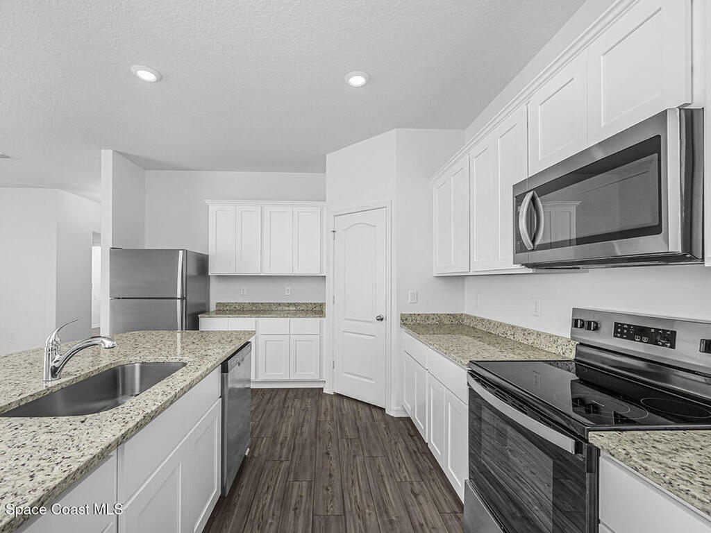 435 Olney Street, Palm Bay, FL 32908