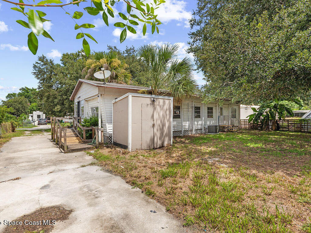 325 Marseilles Drive, Merritt Island, FL 32953