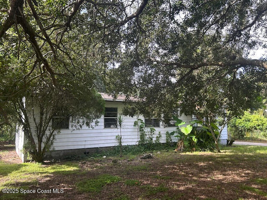 325 Marseilles Drive, Merritt Island, FL 32953