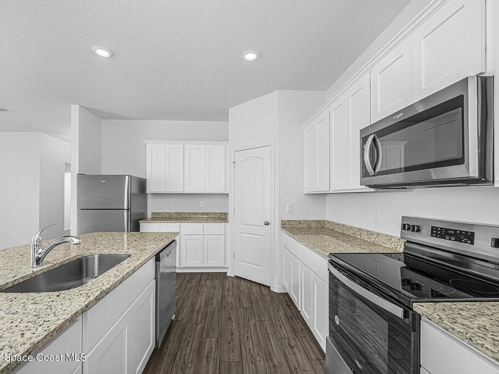 418 Haleybury Street, Palm Bay, FL 32908