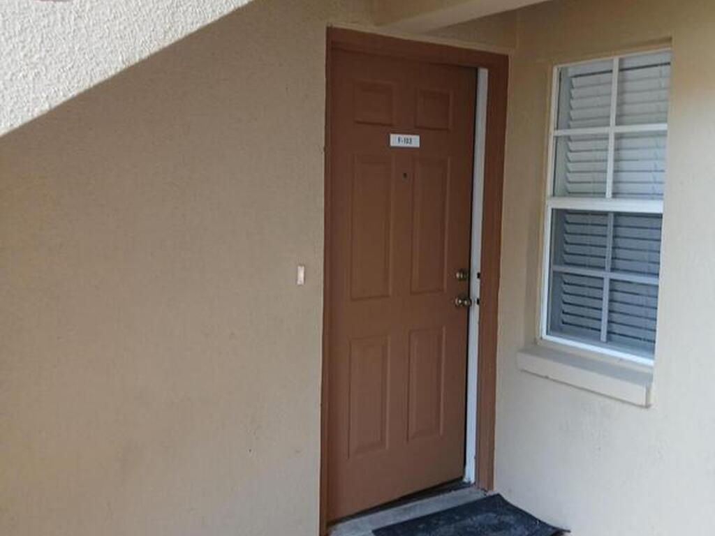 1617 Sunny Brook Lane, Palm Bay, FL 32905