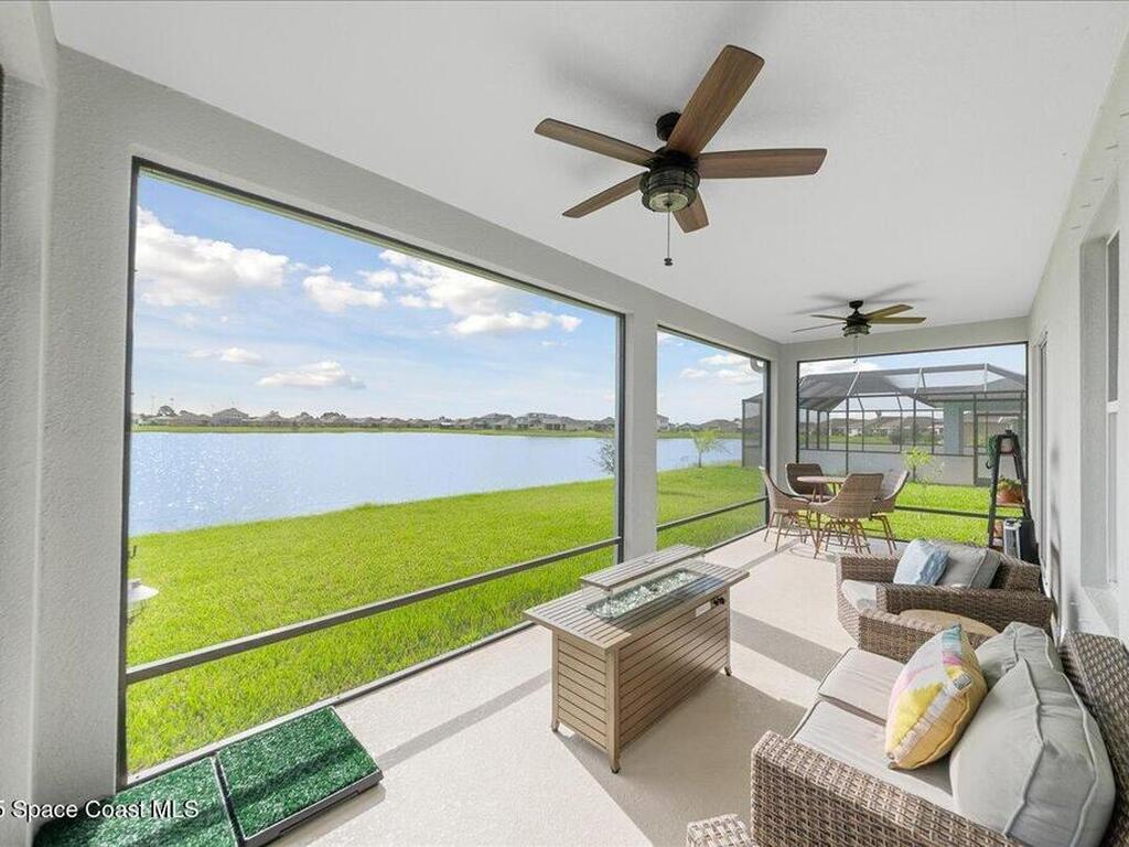 2601 Pinwherry Street, Palm Bay, FL 32907