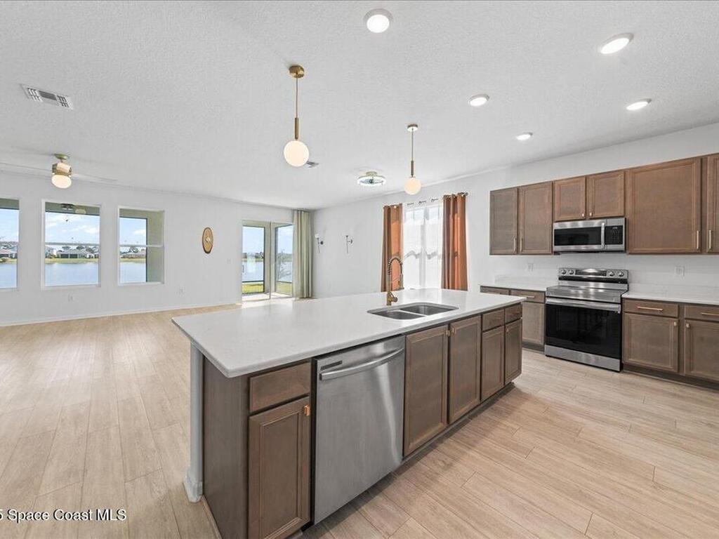 2601 Pinwherry Street, Palm Bay, FL 32907