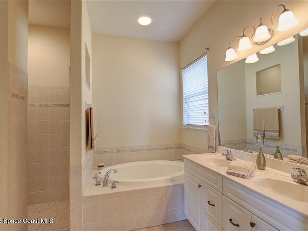 1175 Clubhouse Drive, Rockledge, FL 32955