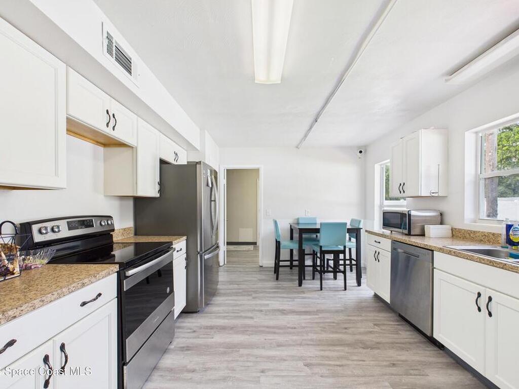 1340 S Wickham Road, Melbourne, FL 32904