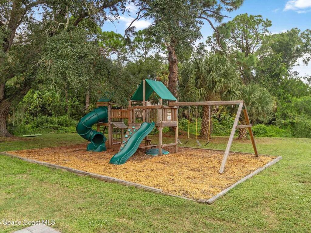 496 Tina Place, Merritt Island, FL 32952