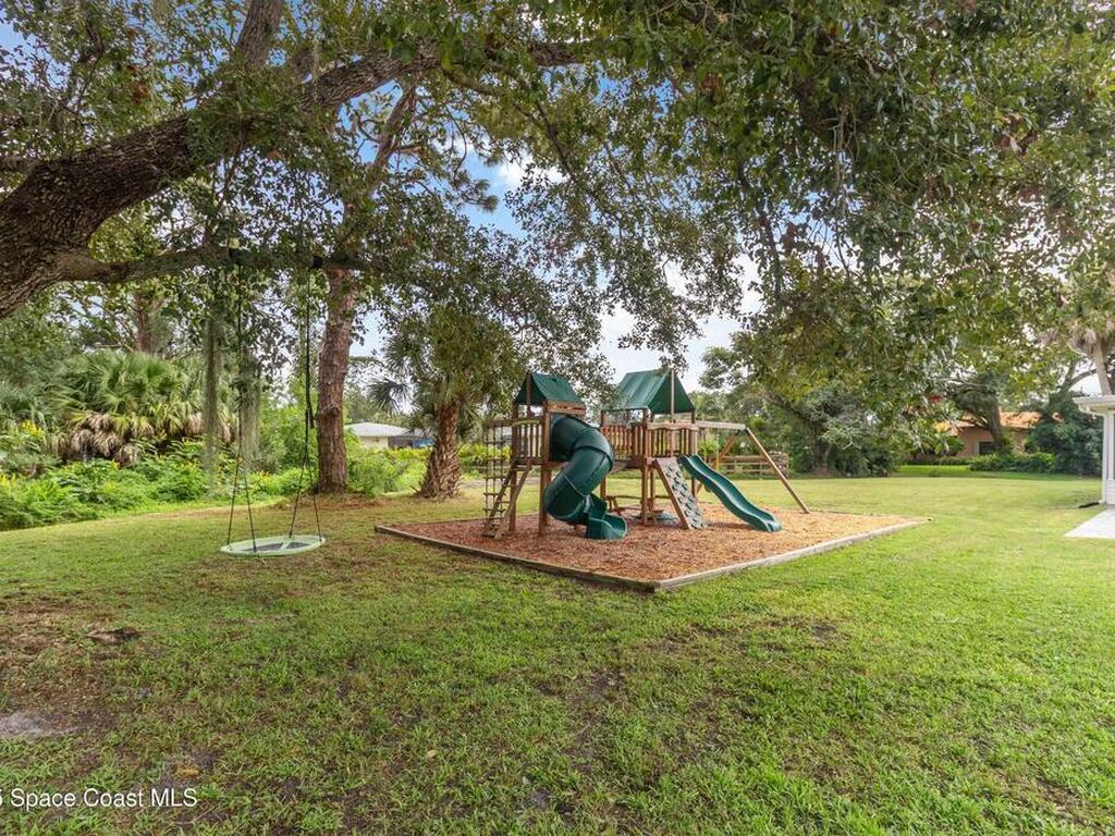 496 Tina Place, Merritt Island, FL 32952
