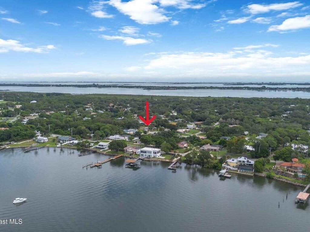 496 Tina Place, Merritt Island, FL 32952
