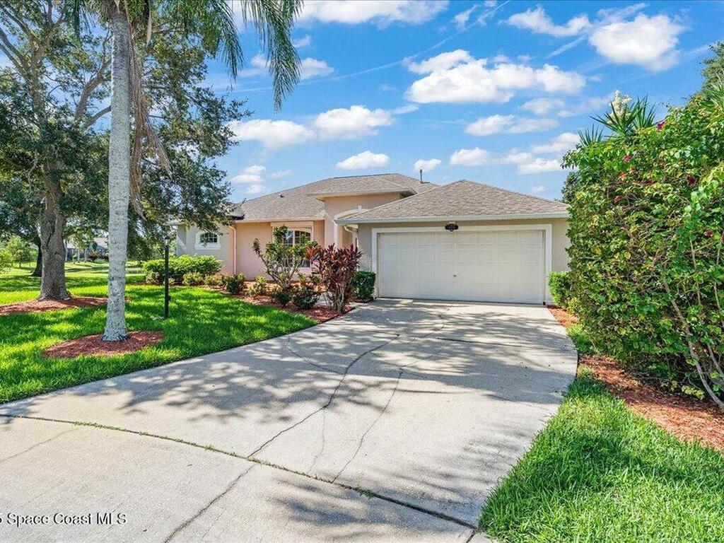 5790 Sheffield Place, Melbourne, FL 32940