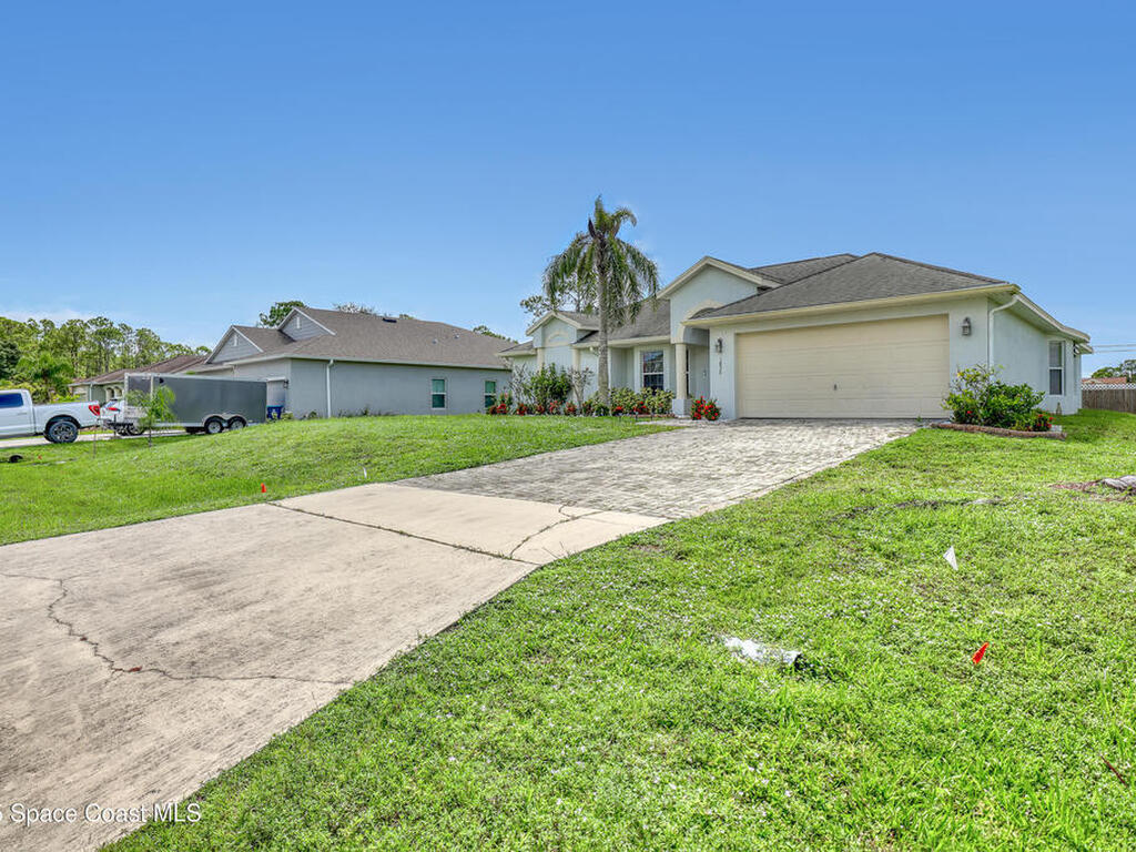 1856 Fairlight Street, Palm Bay, FL 32907