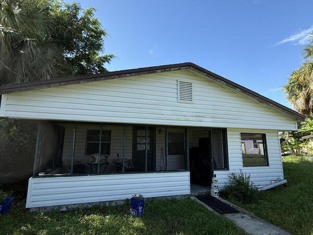 1685 Savana Drive, Merritt Island, FL 32952