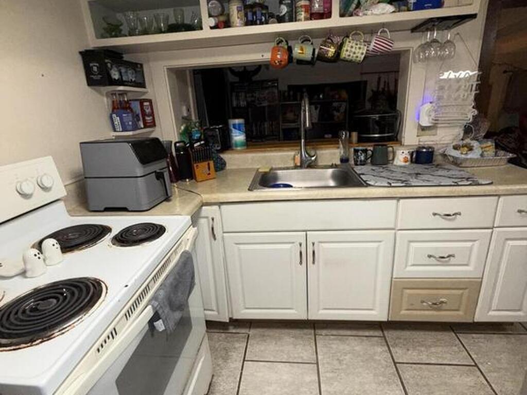 1685 Savana Drive, Merritt Island, FL 32952