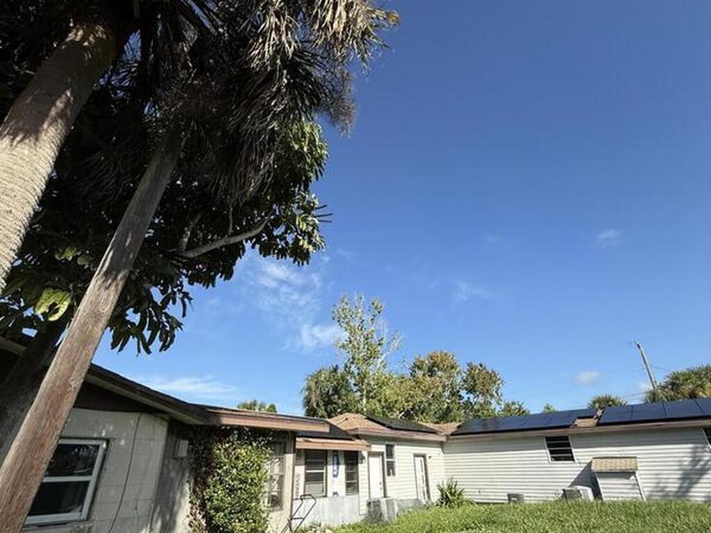 1685 Savana Drive, Merritt Island, FL 32952
