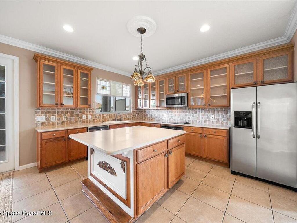 3367 Peninsula Circle, Melbourne, FL 32940