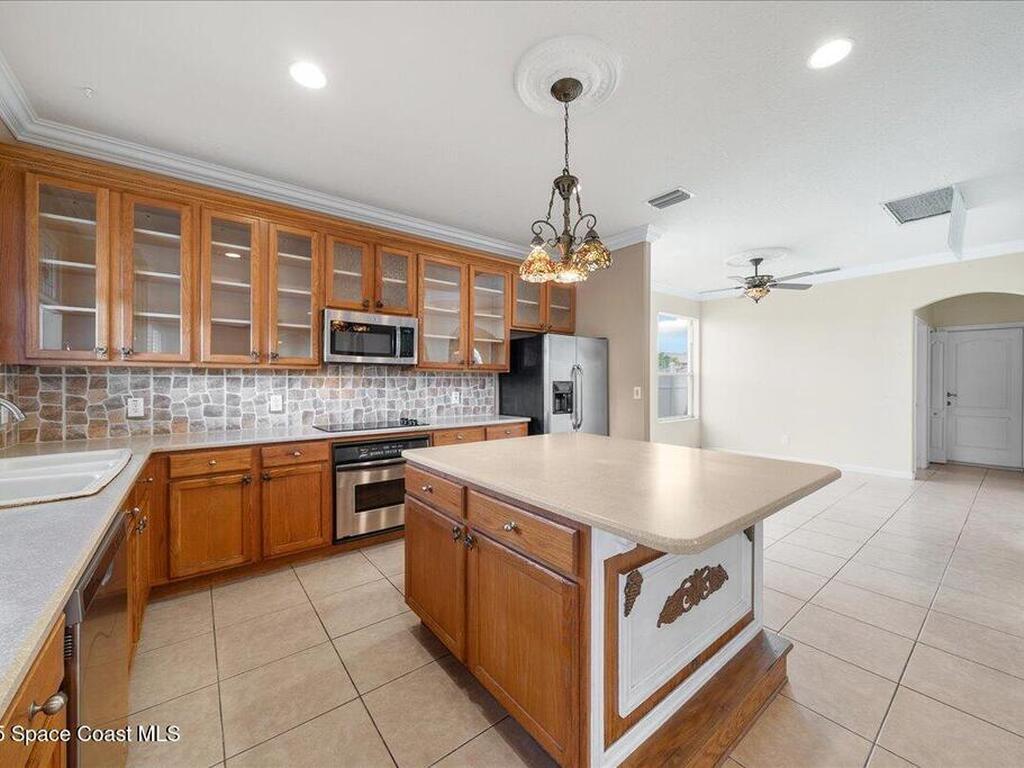 3367 Peninsula Circle, Melbourne, FL 32940