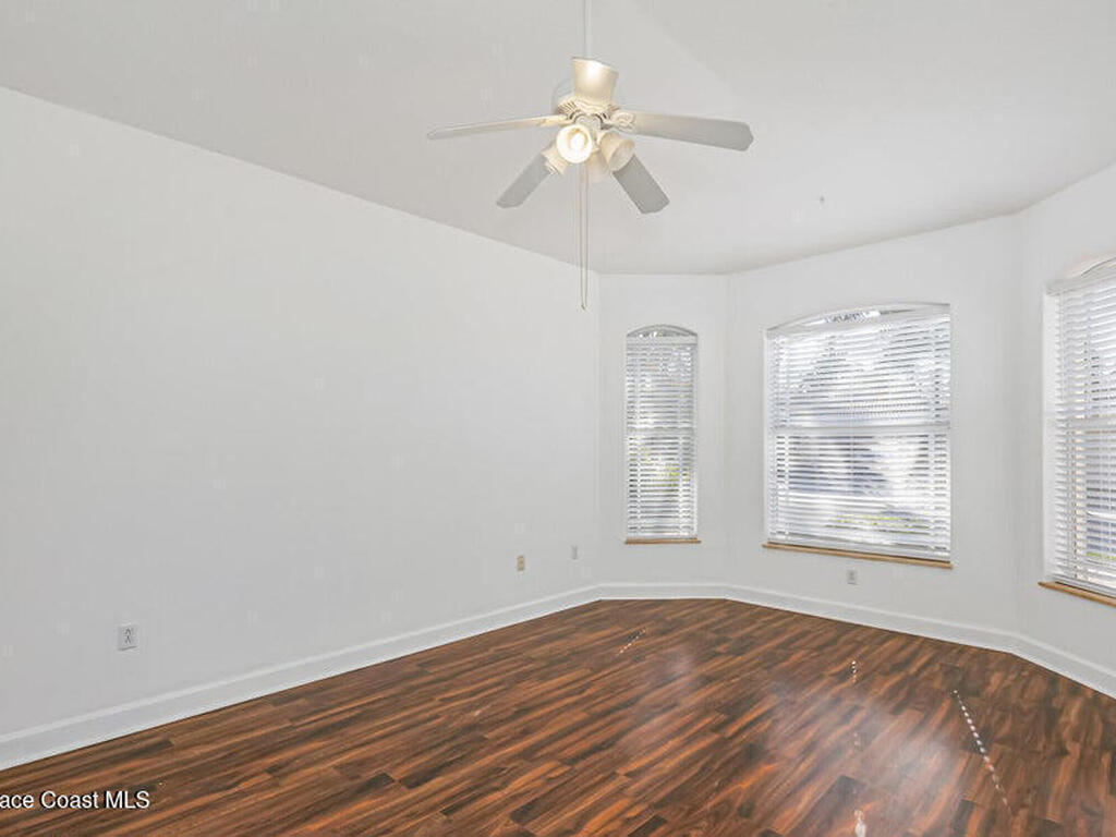 881 Glen Abbey Way, Melbourne, FL 32940