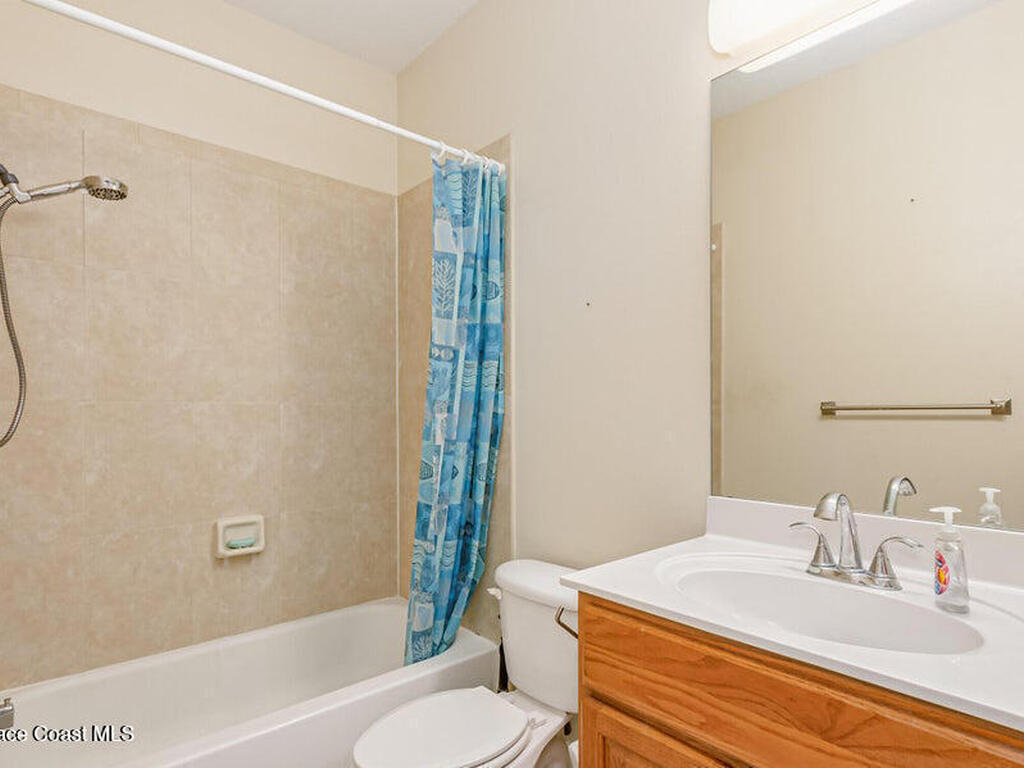 881 Glen Abbey Way, Melbourne, FL 32940