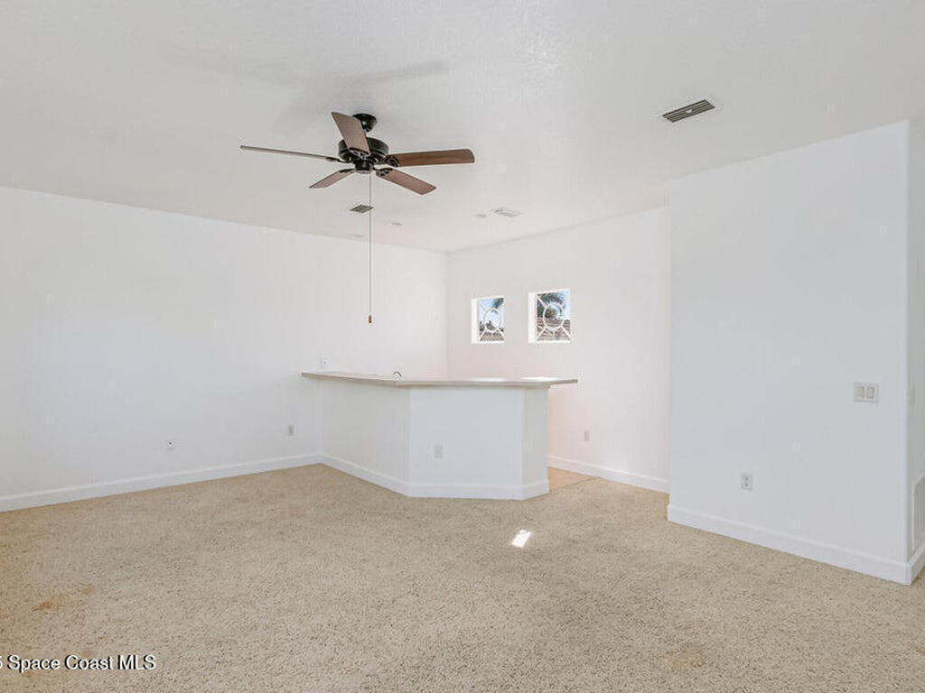 881 Glen Abbey Way, Melbourne, FL 32940