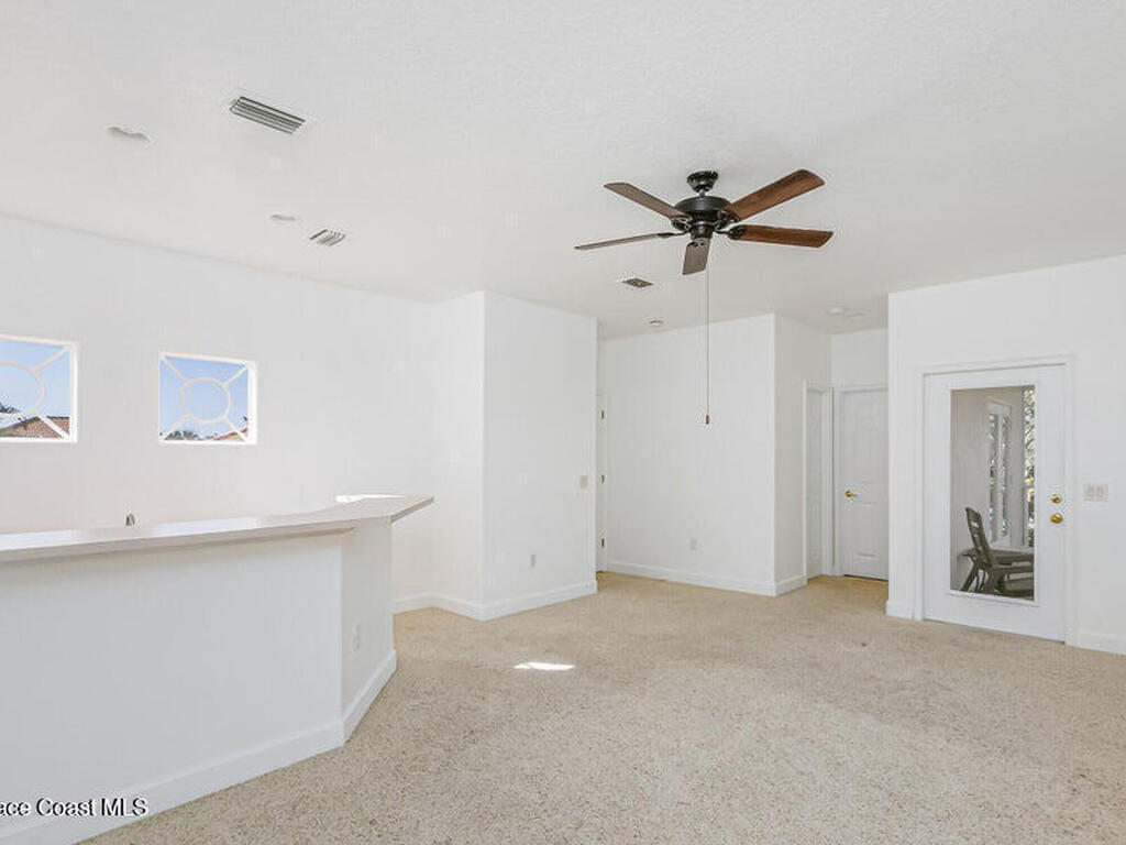 881 Glen Abbey Way, Melbourne, FL 32940