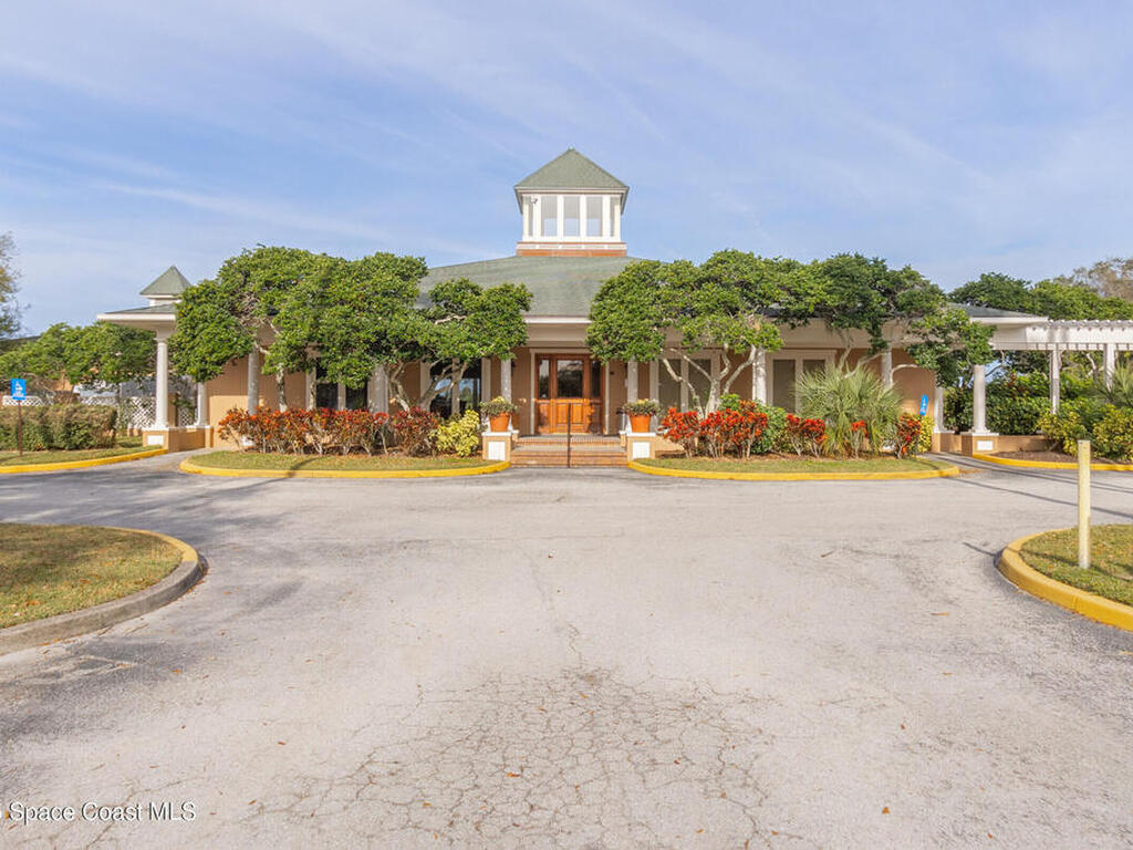 881 Glen Abbey Way, Melbourne, FL 32940