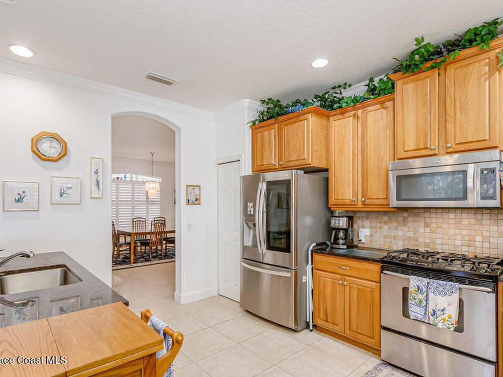 881 Glen Abbey Way, Melbourne, FL 32940