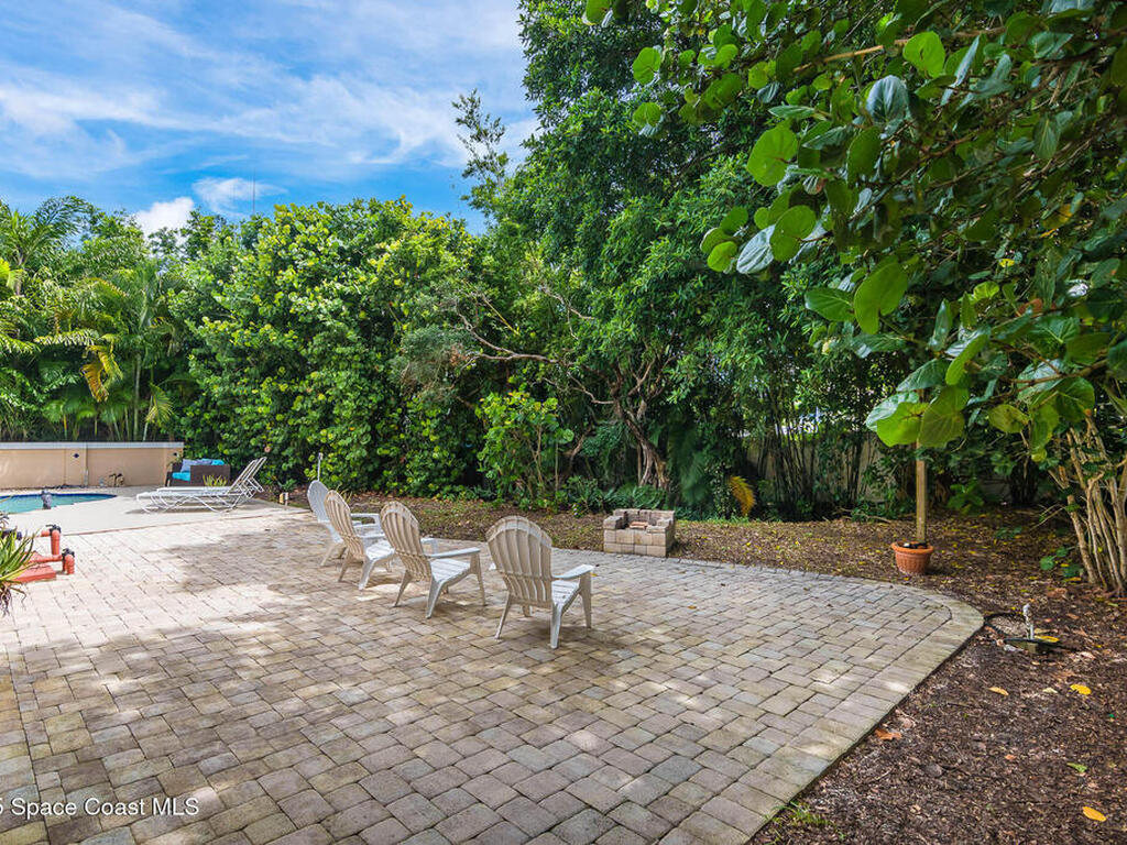 5085 Palm Drive, Melbourne Beach, FL 32951