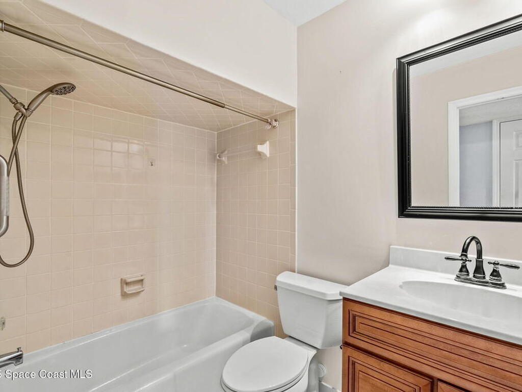 9045 York Lane, West Melbourne, FL 32904