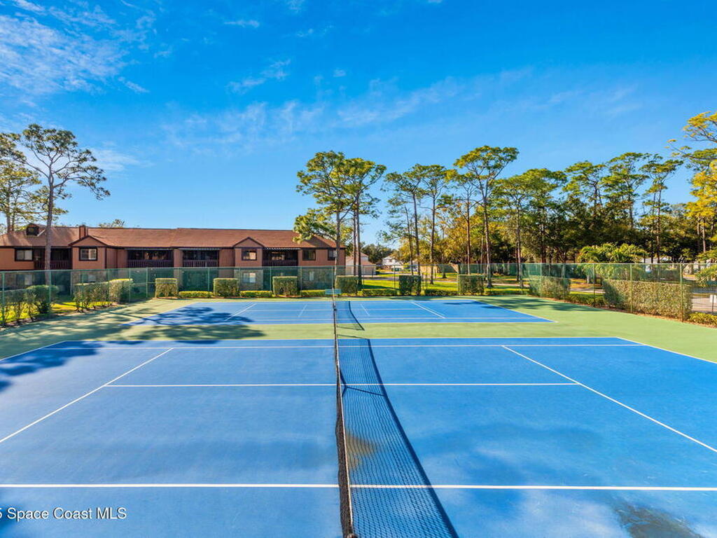 9045 York Lane, West Melbourne, FL 32904