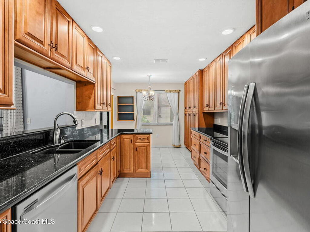 9045 York Lane, West Melbourne, FL 32904